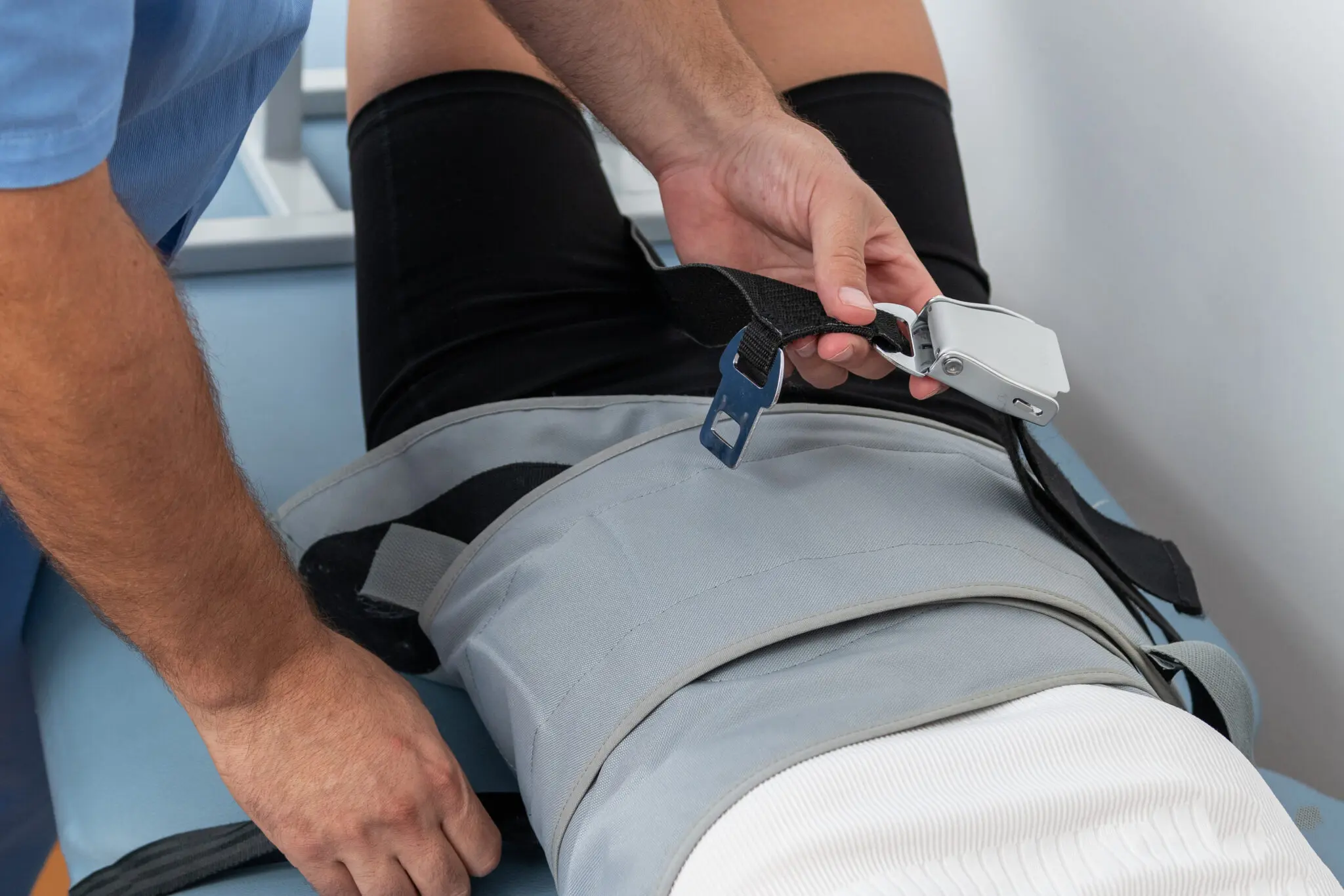 Spinal Decompression Therapy Etobicoke: Painless & Effective